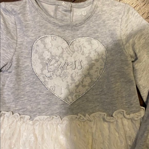 Guess Kids Girl Gray Heart Long Sleeve Top White Lace Bottom Dress Size 24M - Picture 2 of 4